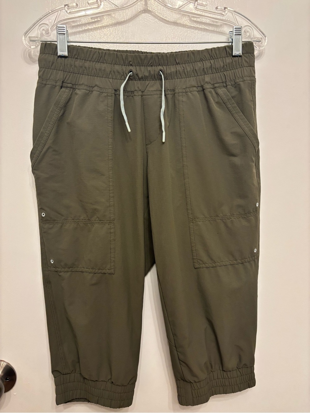 MEC Olive Green Cargo Capri Joggers